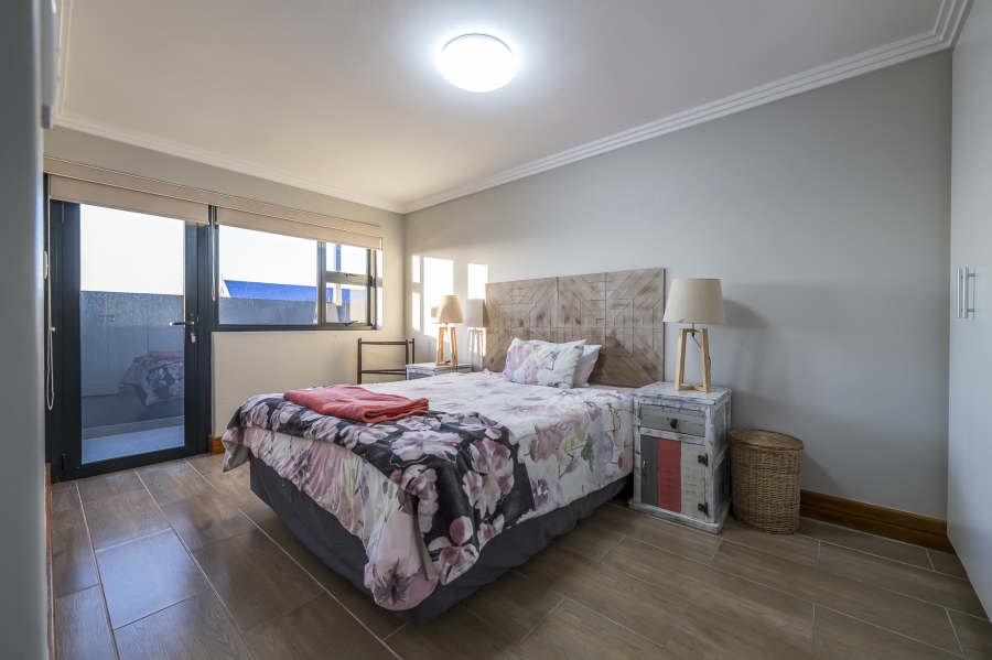 6 Bedroom Property for Sale in Mossel Bay Central Western Cape